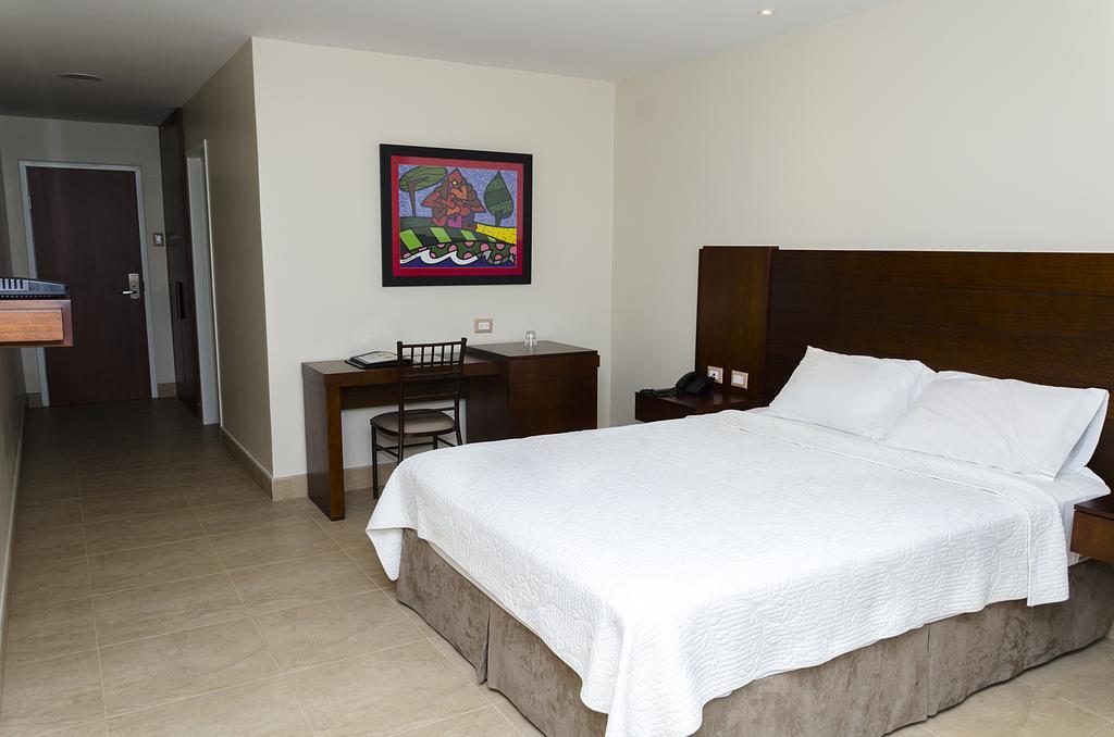 Hotel Marcelius Guayaquil Buitenkant foto