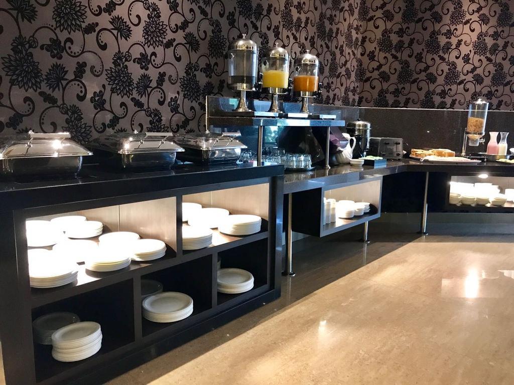 Hotel Marcelius Guayaquil Buitenkant foto