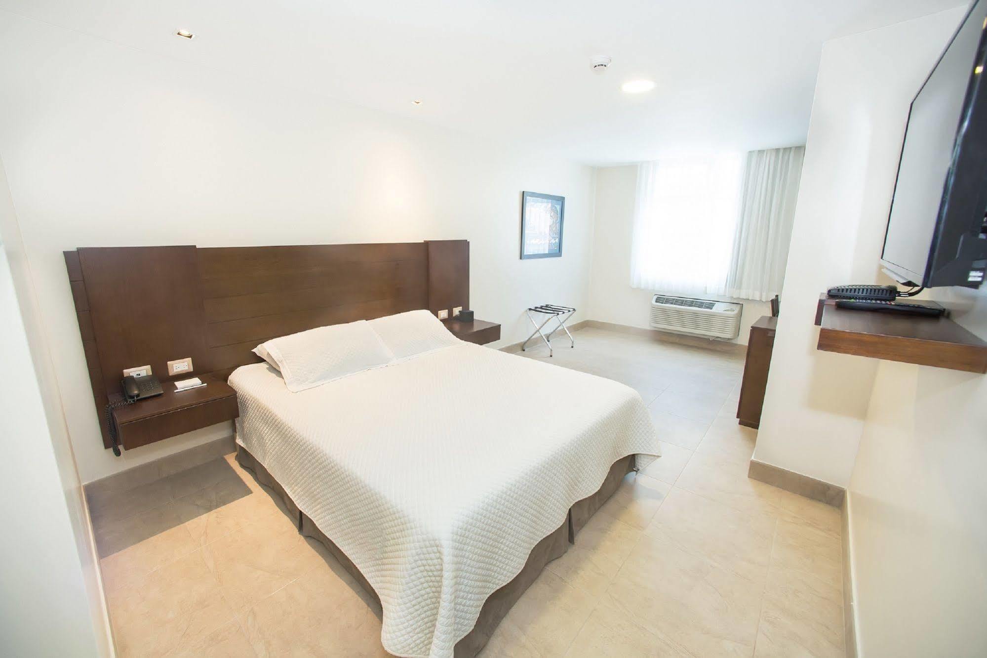 Hotel Marcelius Guayaquil Buitenkant foto