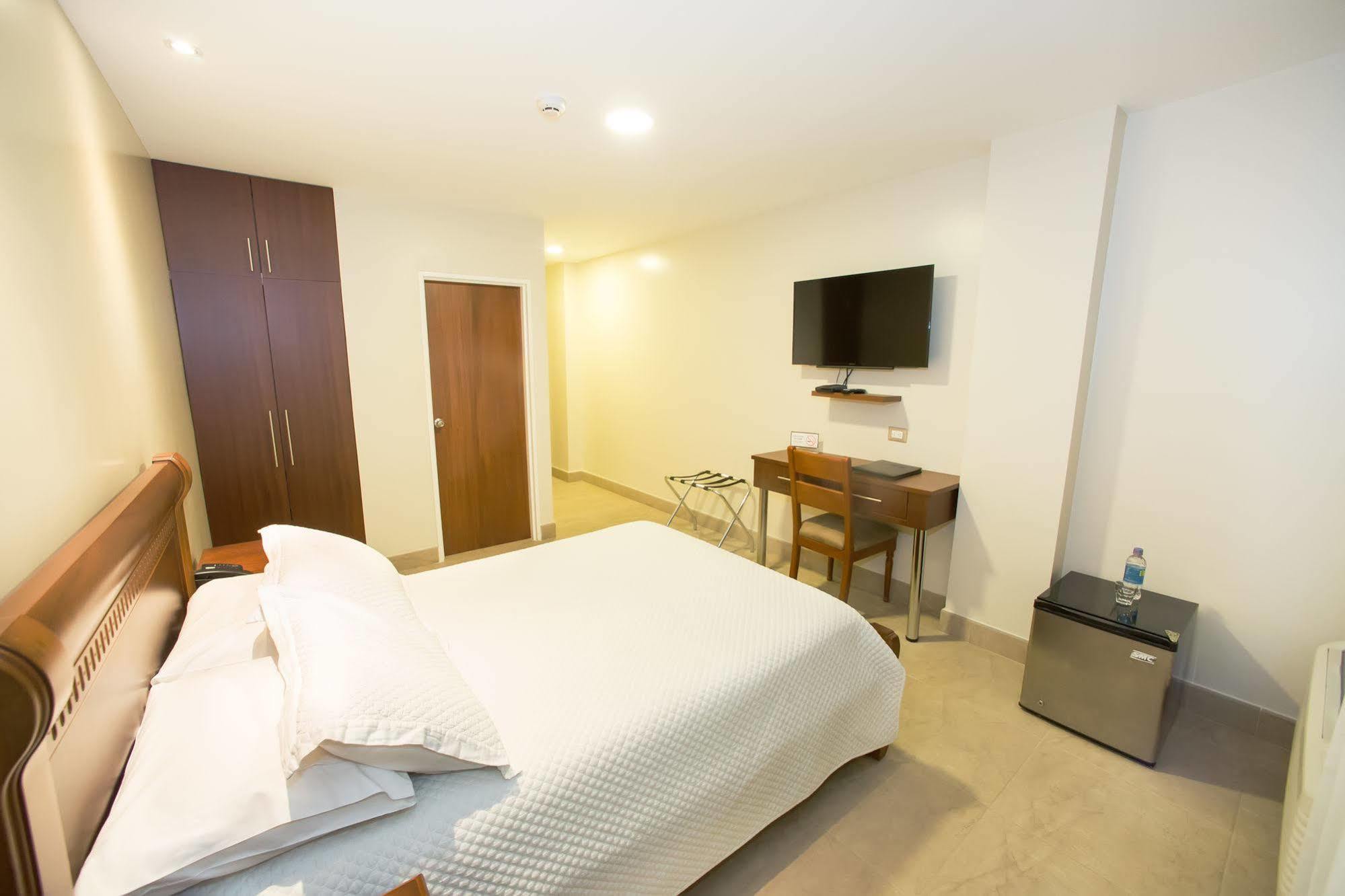 Hotel Marcelius Guayaquil Buitenkant foto